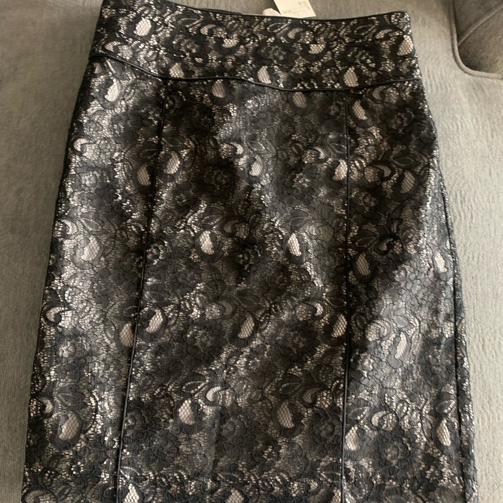 Womens H&M lace skirt
